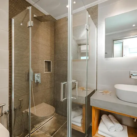 ヴィラ Roya シヴォタ